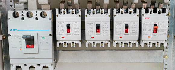 Relatório de viabilidade sobre o projeto de integração de equipamentos do sistema de distribuição de baixa tensão